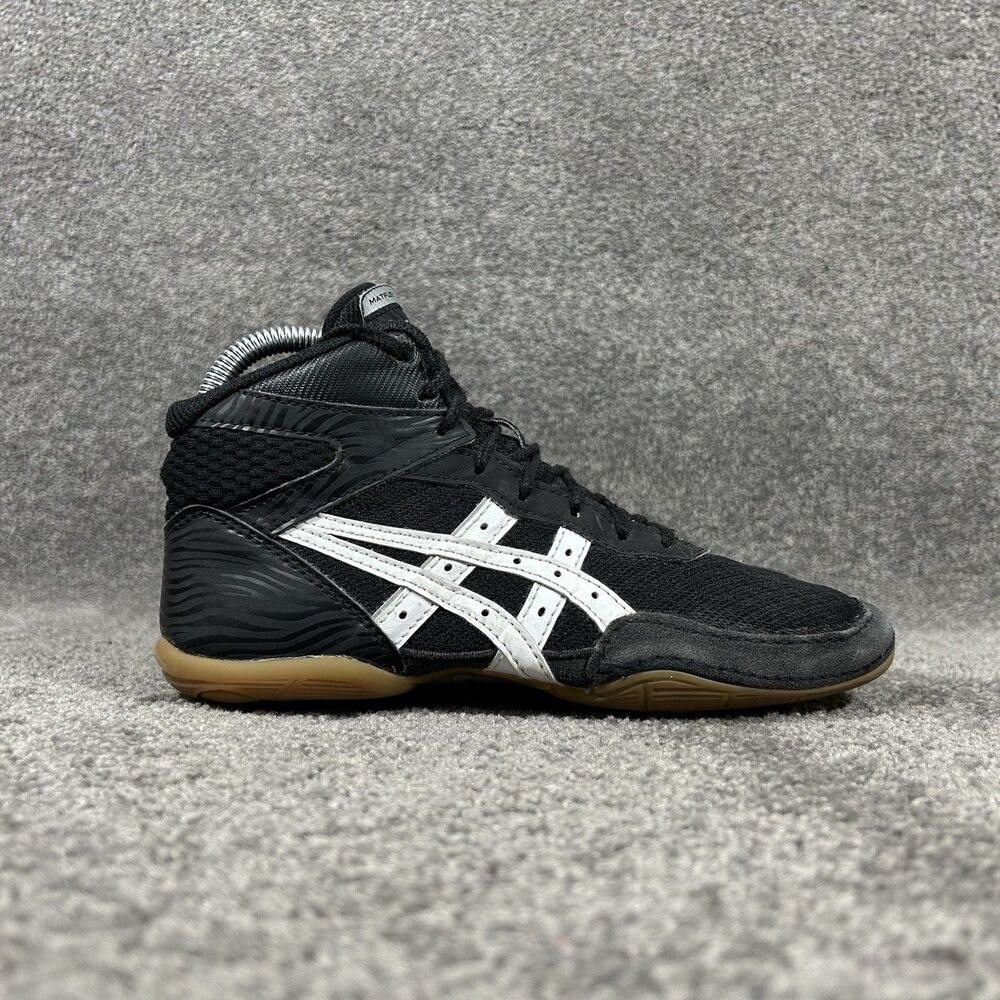 ASICS Matflex 7 1084A011 Youth Size 4 Black White Wrestling Athletic Shoes Used